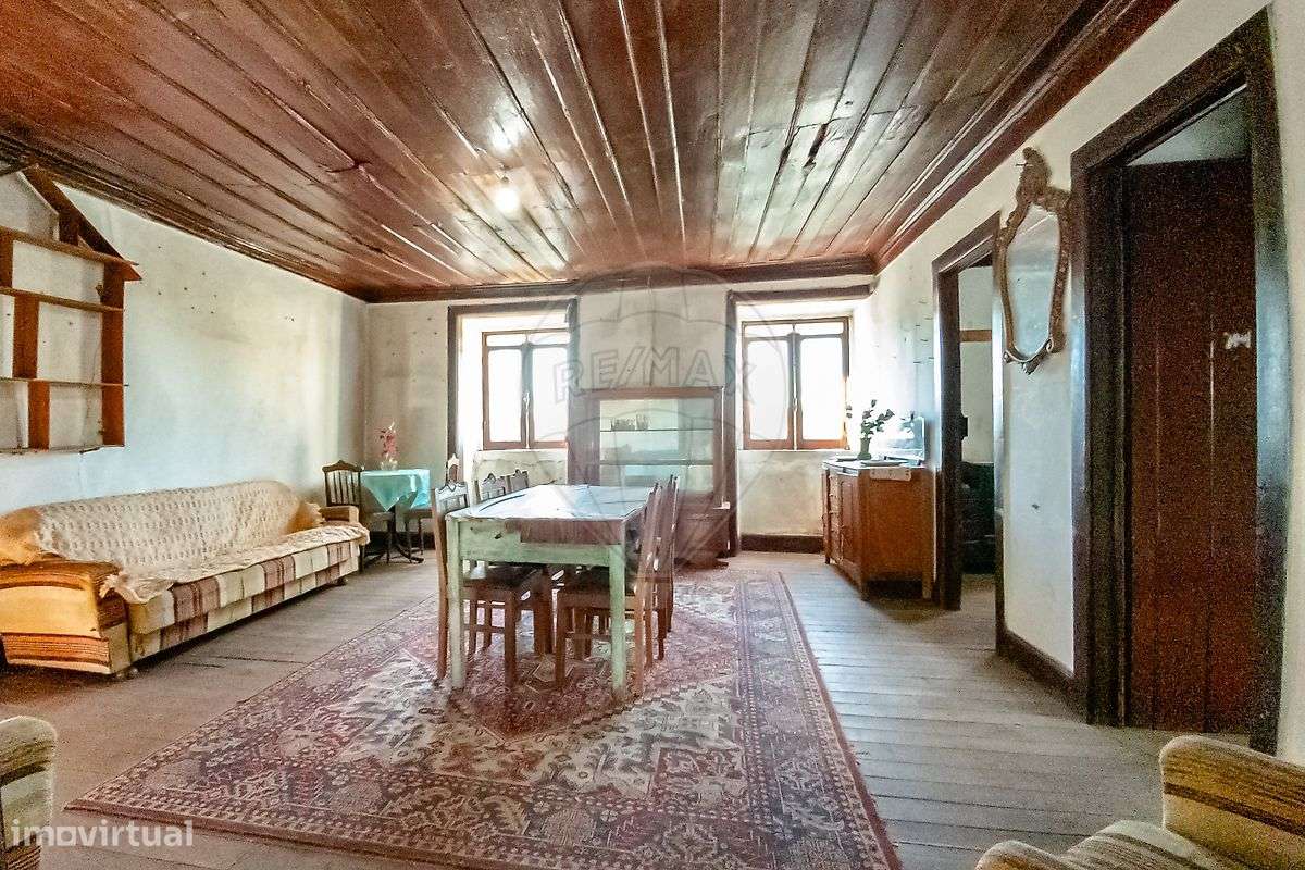 Moradia T3 para venda-9