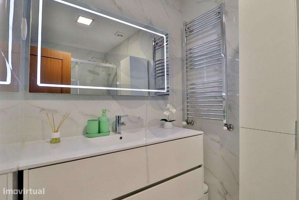 Apartamento T4 na freguesia de Lamaçães-9