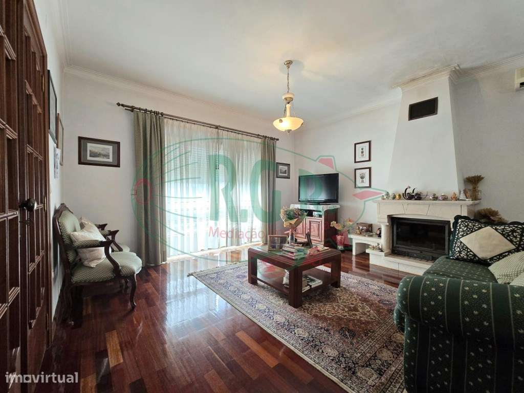 MORADIA T3 | 4 FRENTES | SÃO COSME-11