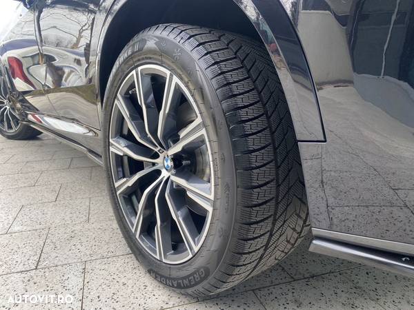 BMW X5 xDrive30d - 22