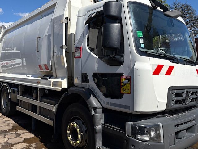 Renault D 2017