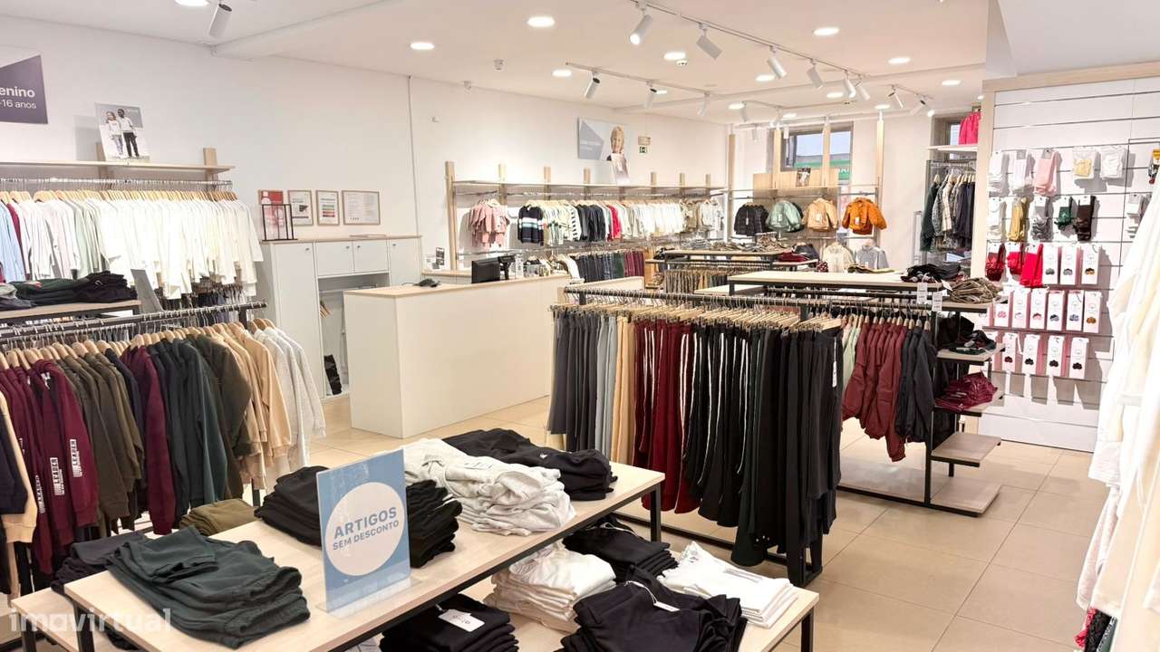 Trespasse de Loja de Roupas Infantis!-10