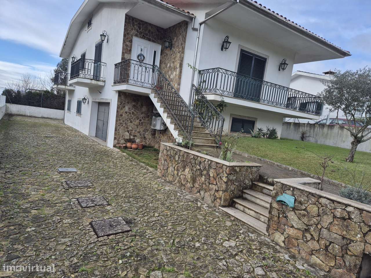 Moradia T3+1 - Grande imagem: 2/13