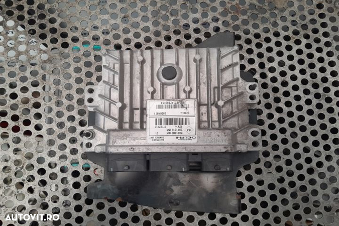 Calculator motor ECU 237100914R/237101715R Renault Fluence 1  [din 2009 pana  2013] Sedan 1.6 MT (1 - 2