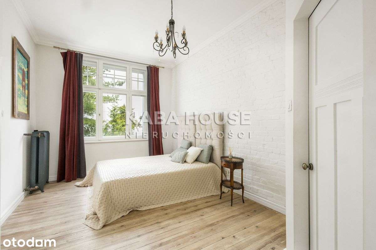 Słoneczny klimatyczny Apartament z dwoma balkonami-14