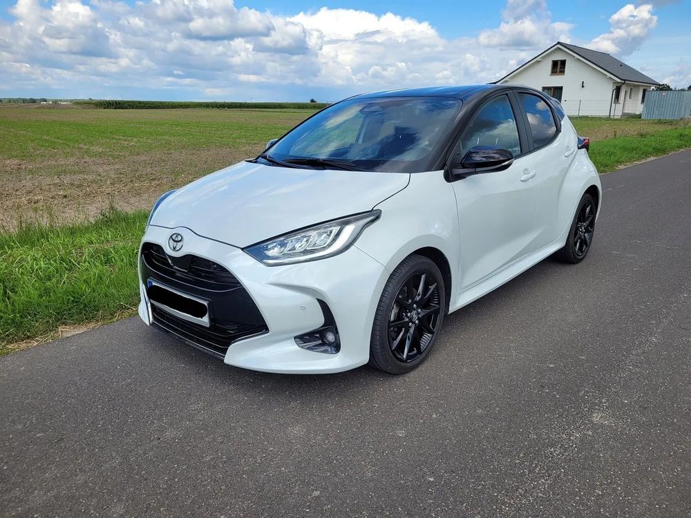 Toyota Yaris IV (2020-) 130 1.5 VVT-i Premiere Edition 2025
