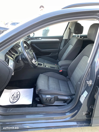 Volkswagen Passat Variant 2.0 TDI DSG (BlueMotion Technology) Comfortline - 30