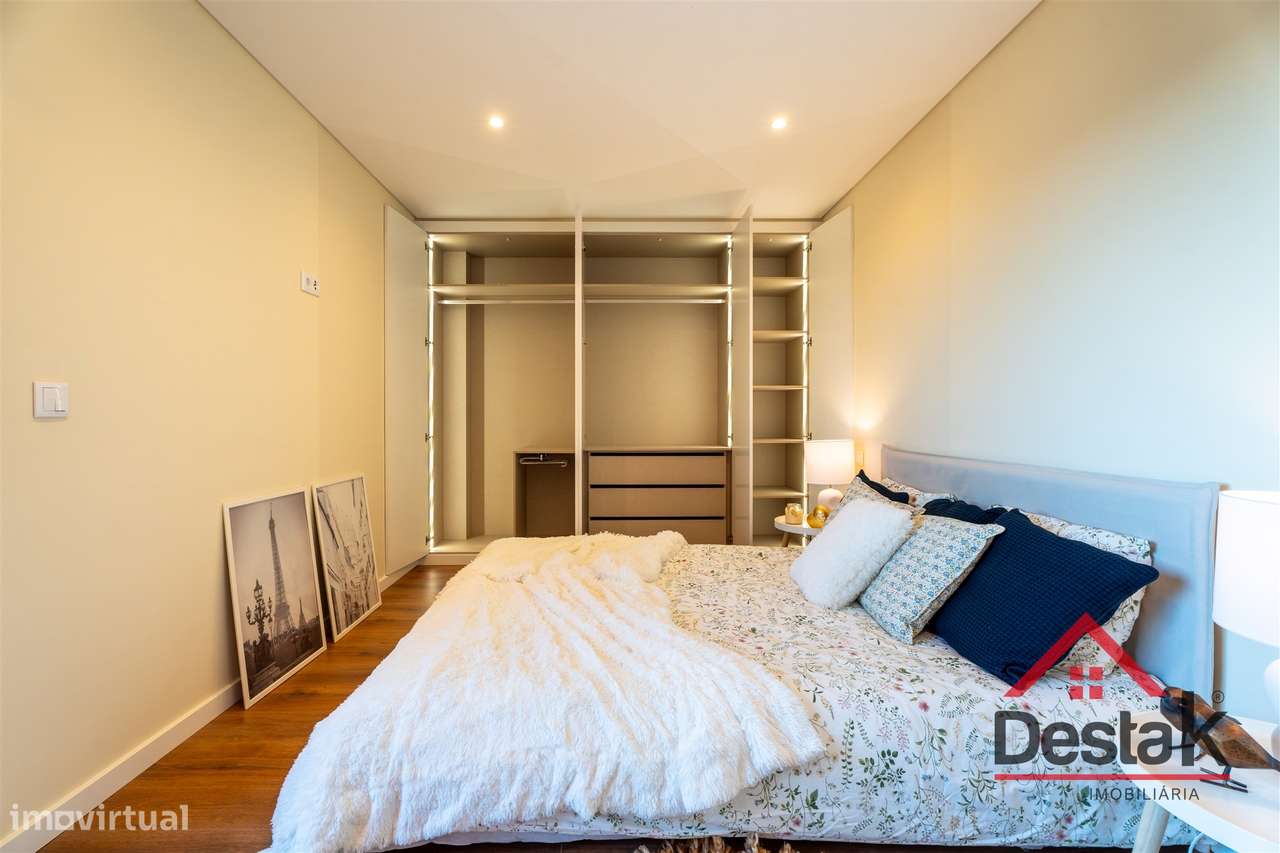 Apartamento T4 Venda em Massamá e Monte Abraão,Sintra-6