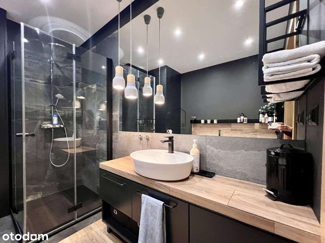 APARTAMENT Z OGRODEM, GARAŻEM I 3 MIEJSCAMI – BIELSKO-BIAŁA / KOZY-13