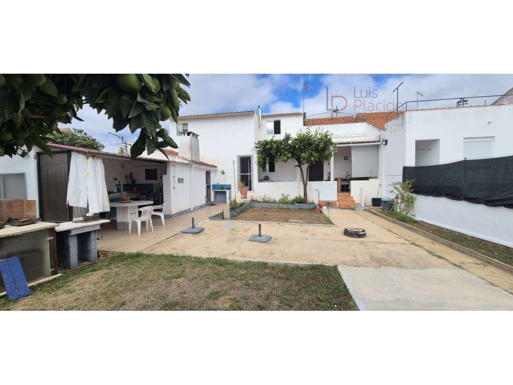 MORADIA T3 - SÃO DOMINGOS - Com Garagem e espaço exterior-26