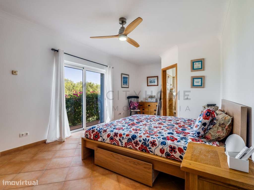 Moradia T3 Renovada com Piscina e Jardins Privados, a Dois Passos d...-28