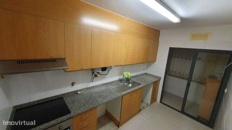 Arrendamento de apartamento t3 na Travessa Belavista, 111 - Grande imagem: 4/8