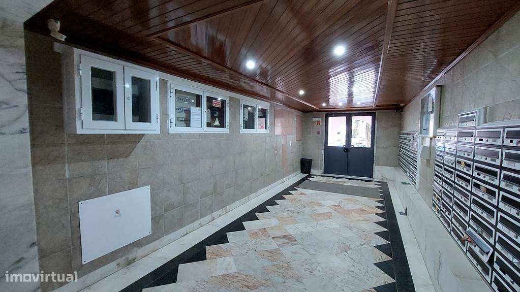 Apartamento em Sintra, Algueirão-Mem Martins - Grande imagem: 2/15