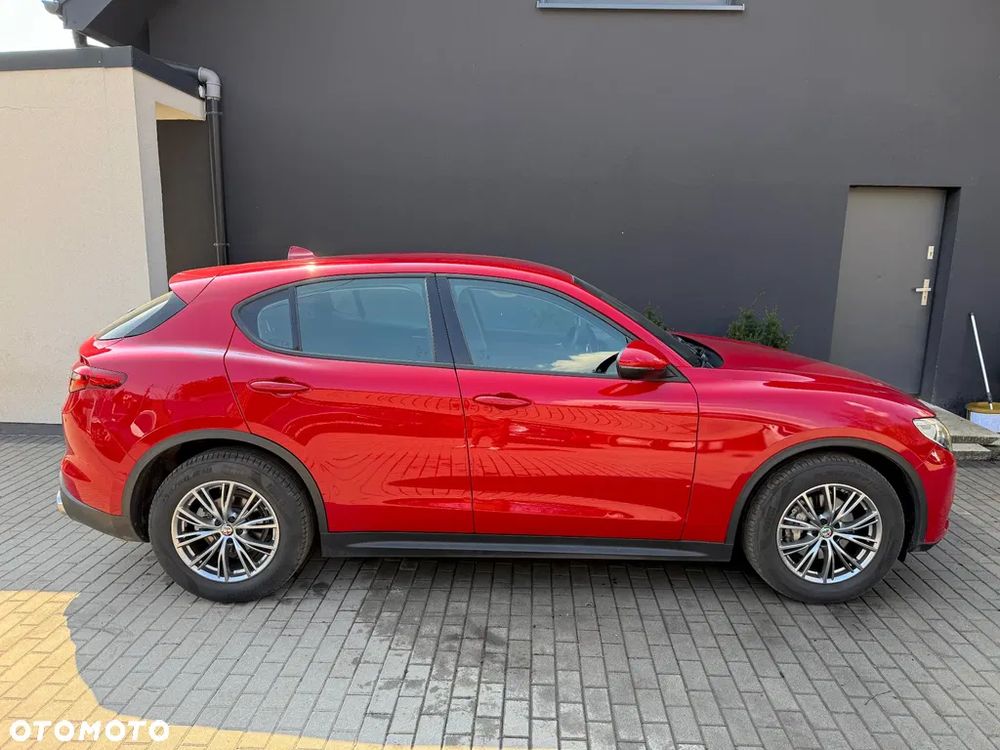 Alfa Romeo Stelvio 2.2 16V AT8 Q4 Business 2021