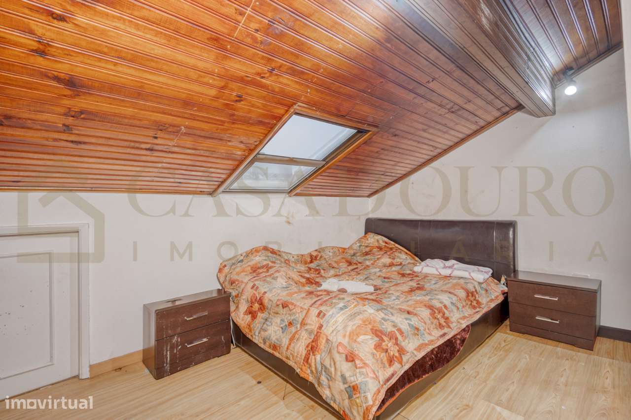 T2 + 2 com Sótão - Rio Tinto | Próximo ao McDonald's-12