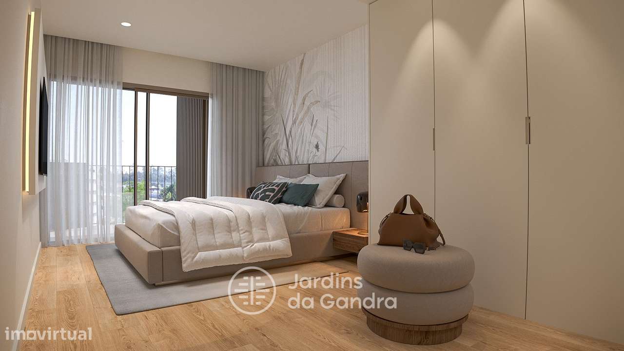 T2 em Gandra-Paredes | Boa localização (próximo A4/A41) e com jardim-9