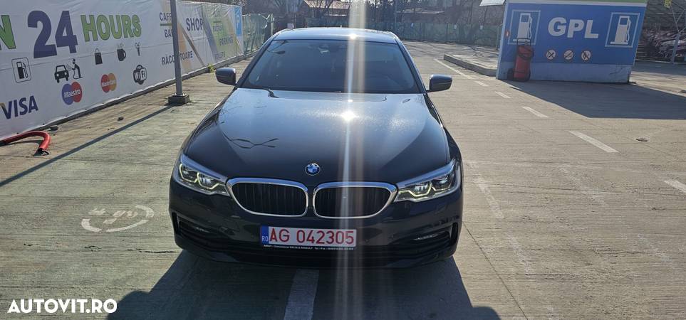 BMW Seria 5 520d xDrive Aut. Sport Line - 1