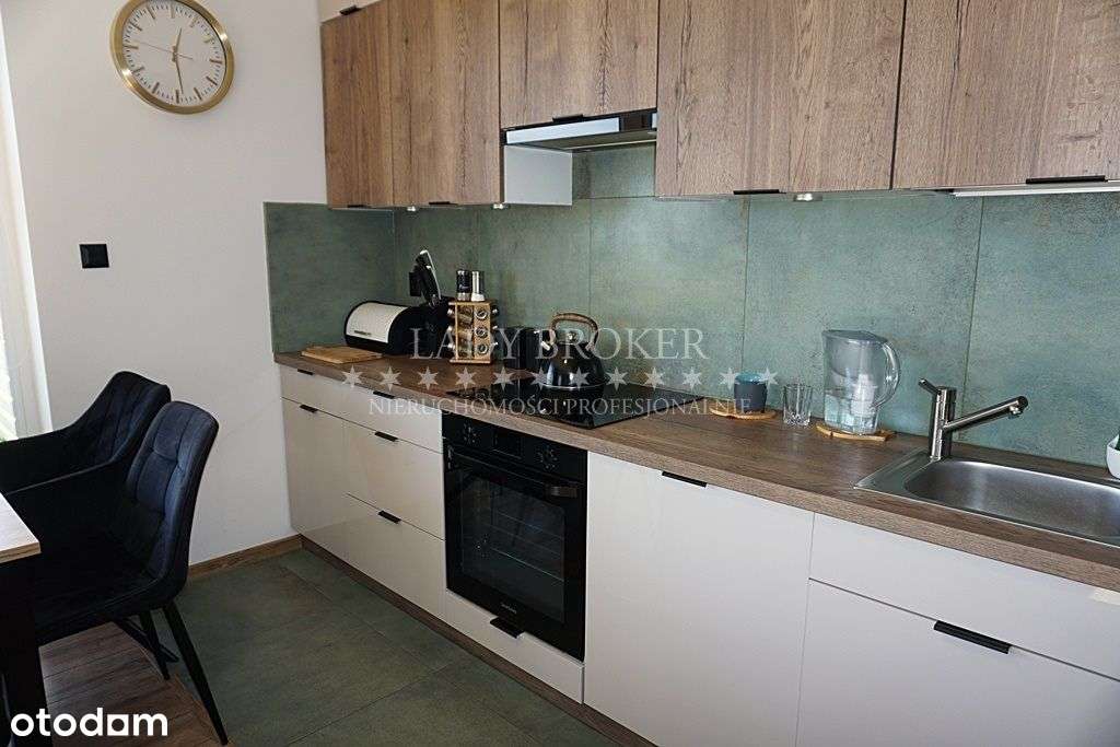 Stylowe 4 pokoje z wyposażeniem i komórką lok.-4