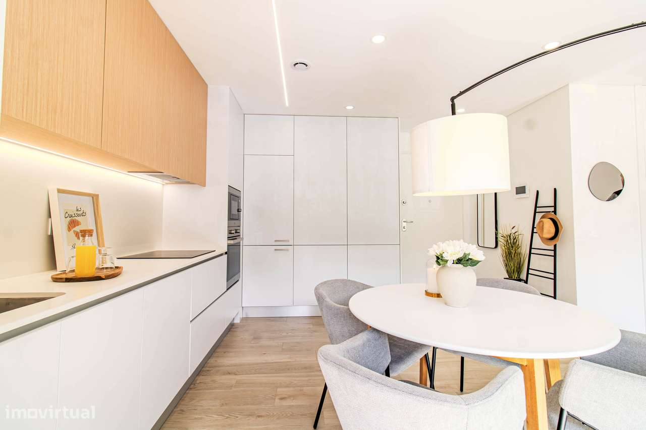 T2 NOVO COM VARANDA E GARAGEM - PRONTO A ESCRITURAR-5