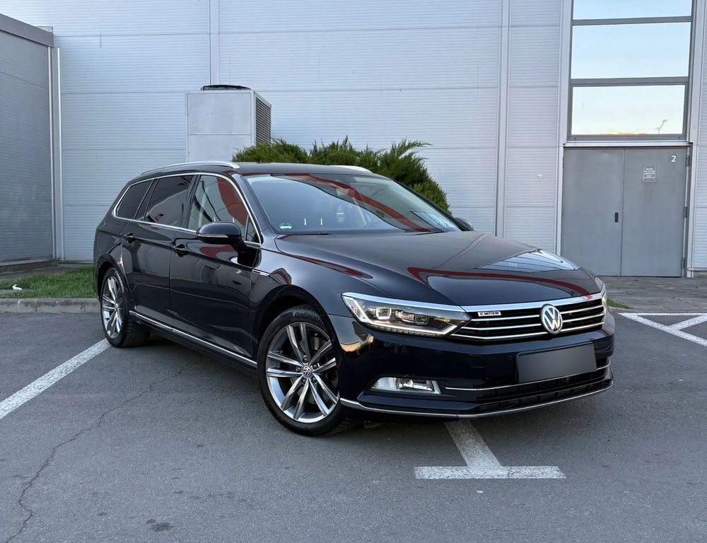 Volkswagen Passat B8 [2014 - Prezent] 2.0 TDI DSG 4Motion Highline 2014