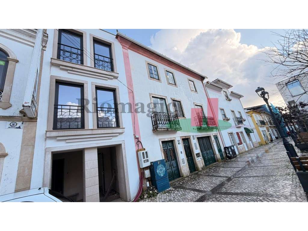 Apartamento T2 Rio Maior***RIOMAGIC***-9