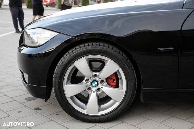 BMW Seria 3 - 35