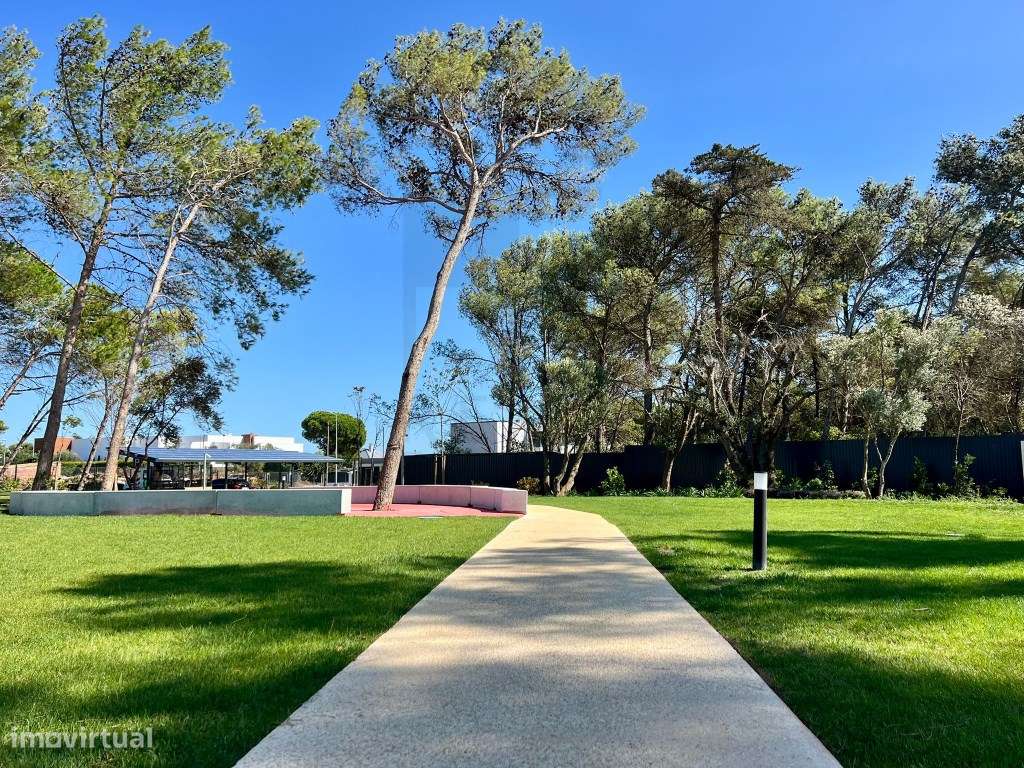 Moradia Isolada T4 Condomínio Fechado com piscina privativa em Birr...-35