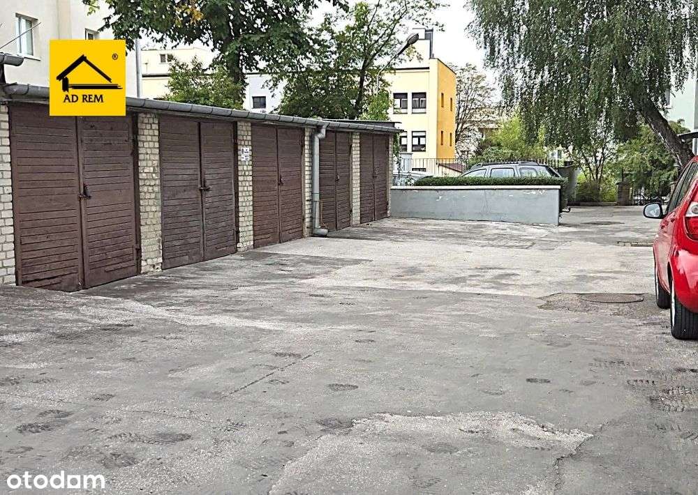 Lublin, Wieniawa, garaż