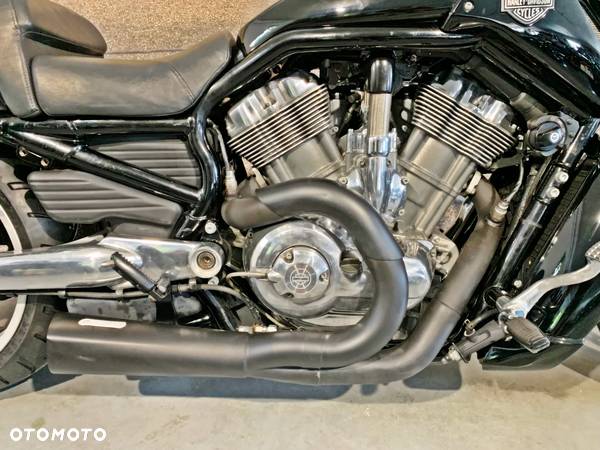 Harley-Davidson V-Rod Muscle - 7