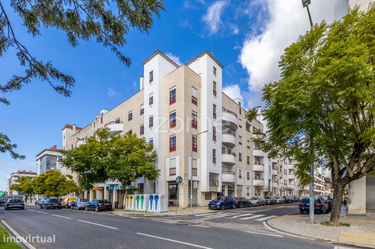 Apartamento T3 na Nova Leiria para Arrendamento - Grande imagem: 2/40