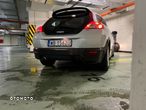 Volvo C30 2.0D Momentum - 12