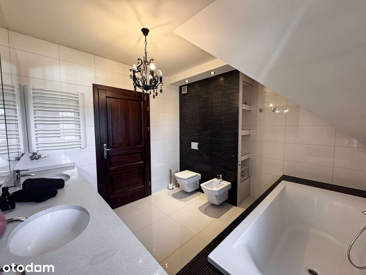 Przestronny dom gotowy do wejścia- Wola Batorska, bez prowizji - Pełny obrazek: 5/19