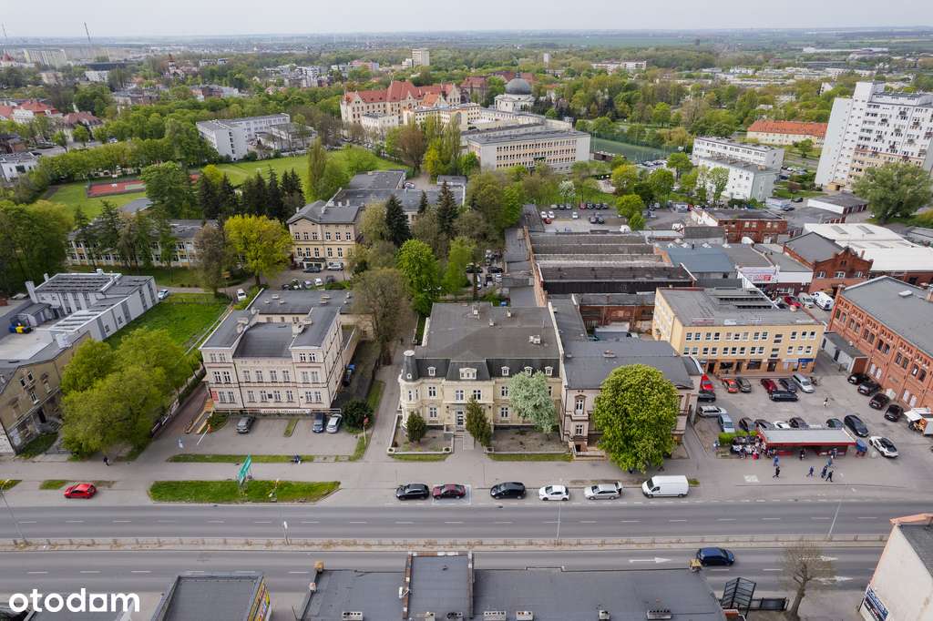 Na sprzedaż nieruchomość przy Dworcowej.-9