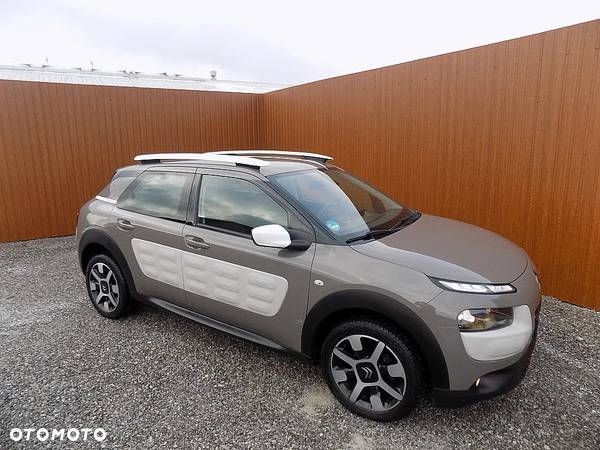 Citroën C4 Cactus 1.6 Blue HDi Shine Edition - 25