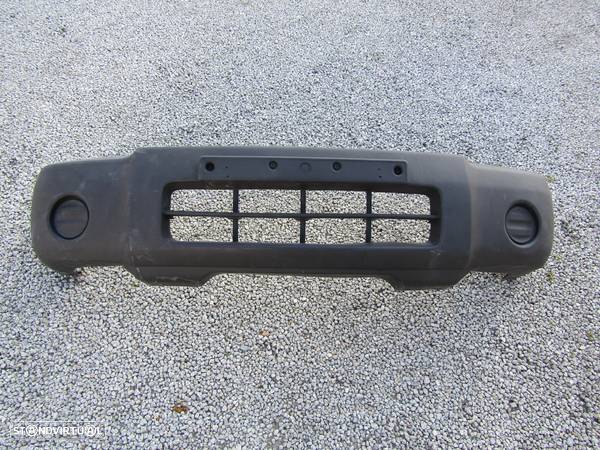 Para-choques NISSAN NAVARA 2001 - 2006 GENUINO 62022 VK000 (ver detalhes) - 1