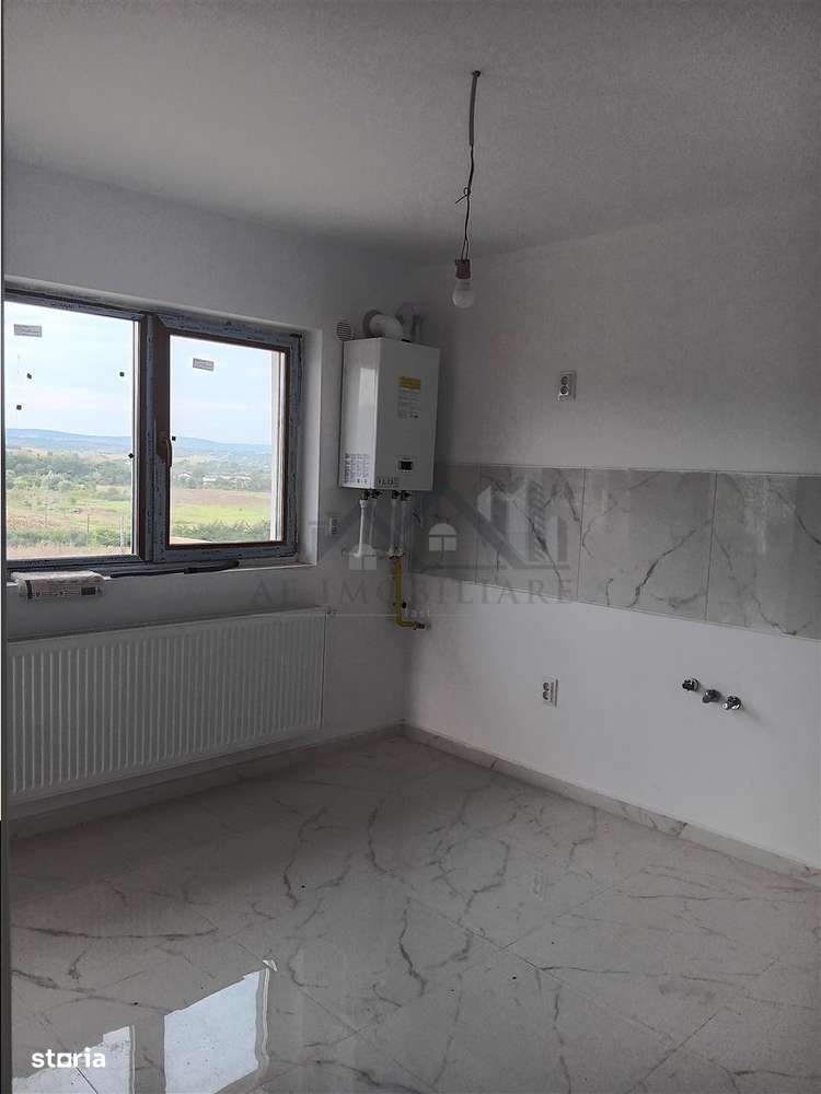 Barnova CASA PARTER su 101mp 4cam 2 bai 450mp teren toate utilitatile - Imagine principală: 2/12