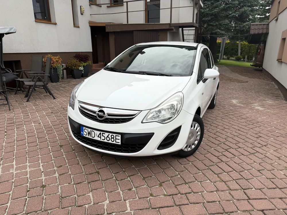 Opel Corsa D (2006-2014) 1.2 16V Essentia 2013