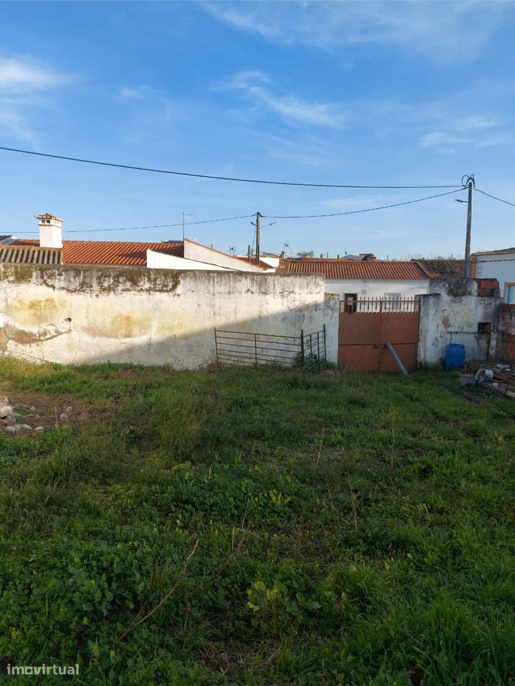 Moradia Isolada T4 (em ruinas) - Pedrogão do Alentejo-8