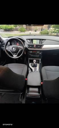 BMW X1 sDrive16d - 9