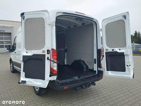 Ford TRANSIT - 12