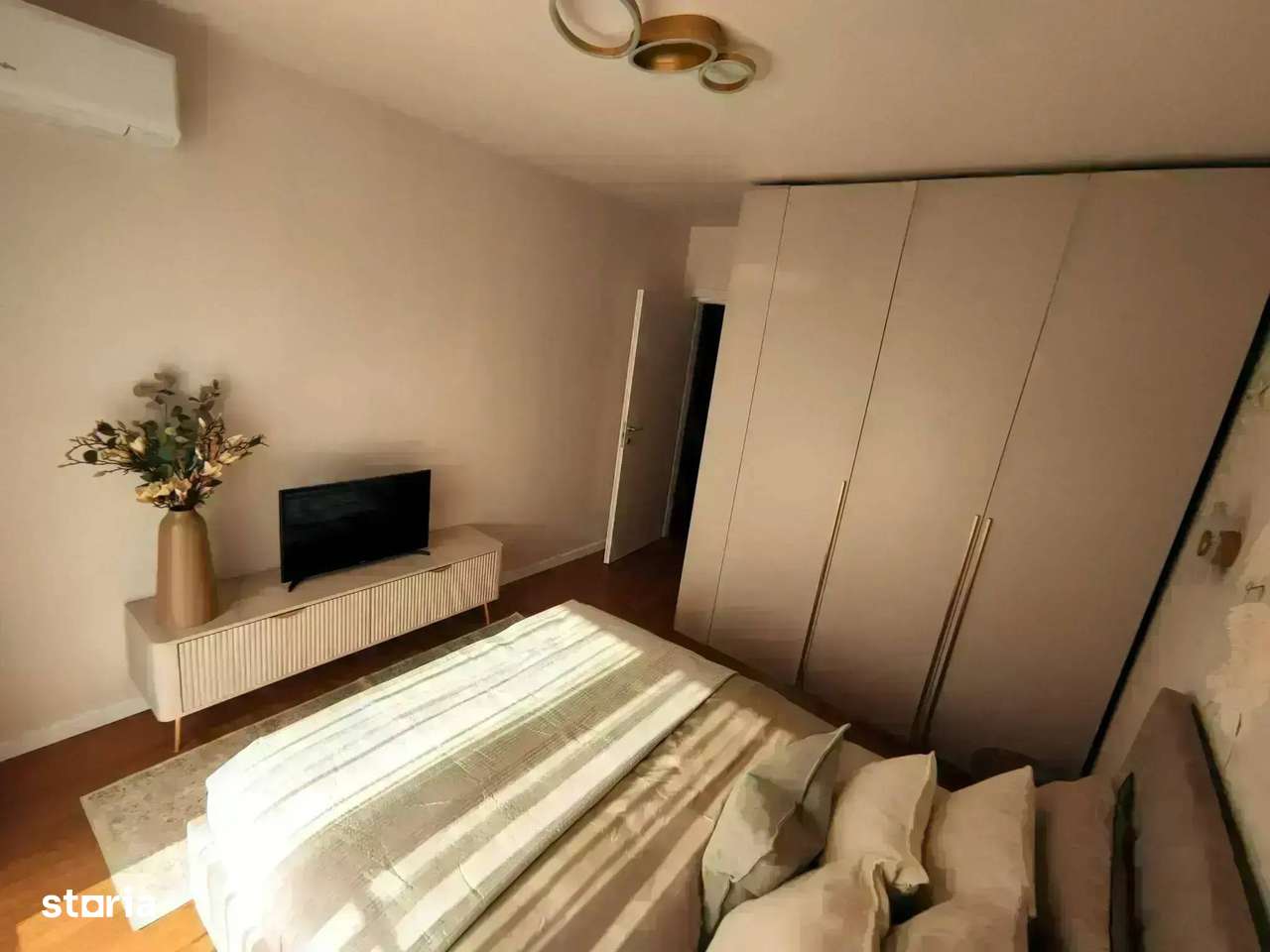 Apartament 4 Camere Premium Metrou Teclu Mutare Rapida