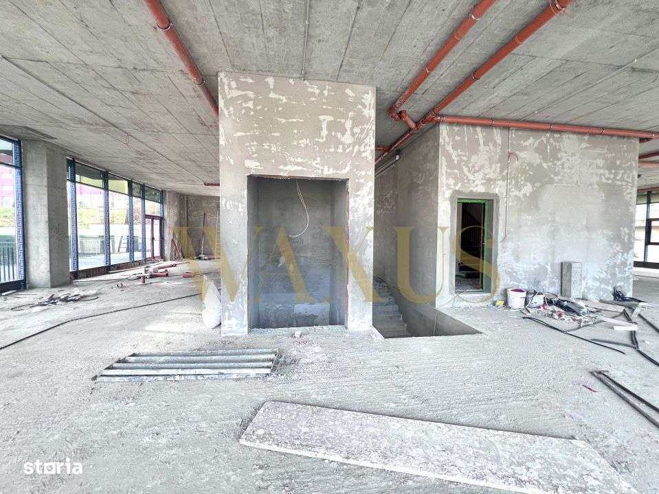 Spatiu Comercial in zona Centrala 600 mp / Floresti / Vad/ 90% Vitrat - Imagine principală: 5/6