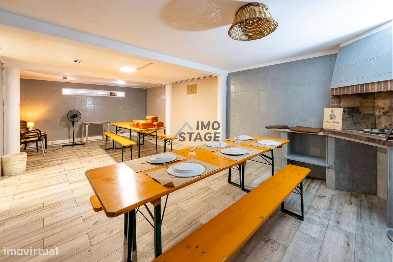 Oportunidade Única – Restaurante Totalmente Equipado e Pronto a Funcio-19