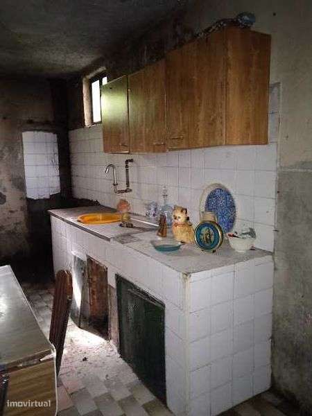 Moradia para reconstrução - Grande imagem: 5/7