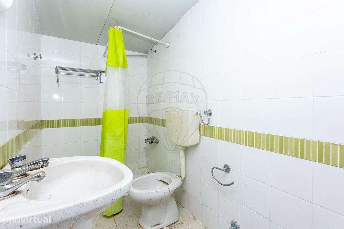 Moradia T2 para venda - Grande imagem: 2/12