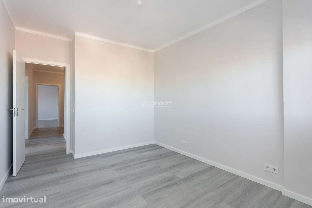 Apartamento T3 Renovado em Portimão-20