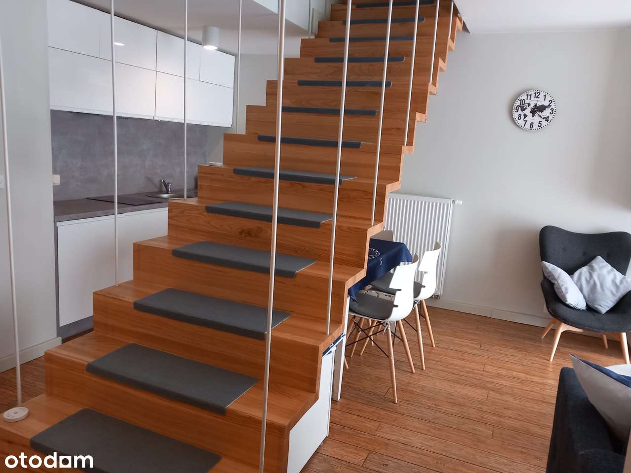 APARTAMENT W PIĘKNYM ZACISZNYM MIEJSCU W POGORZELICY-14