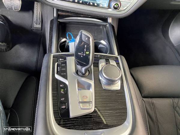 BMW 745 e iPerformance Pack M Auto - 26