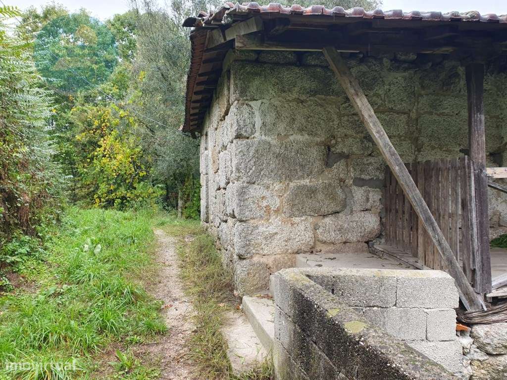 Quinta à venda, localizada no Lugar de Água Redonda, Cabeceiras de ...-11