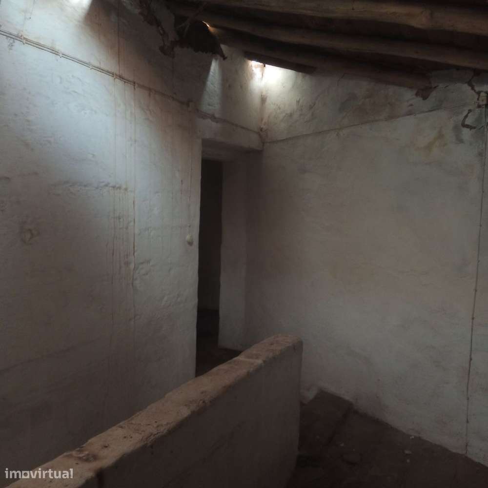 Casa Antiga em Mourão-22